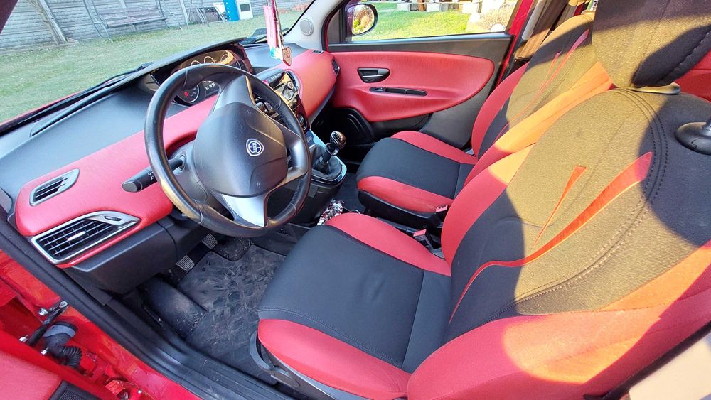 Sprzedam Lancia Ypsilon