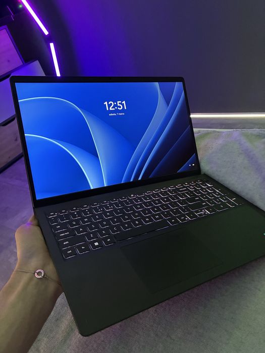 Laptop Dell Vostro 3510