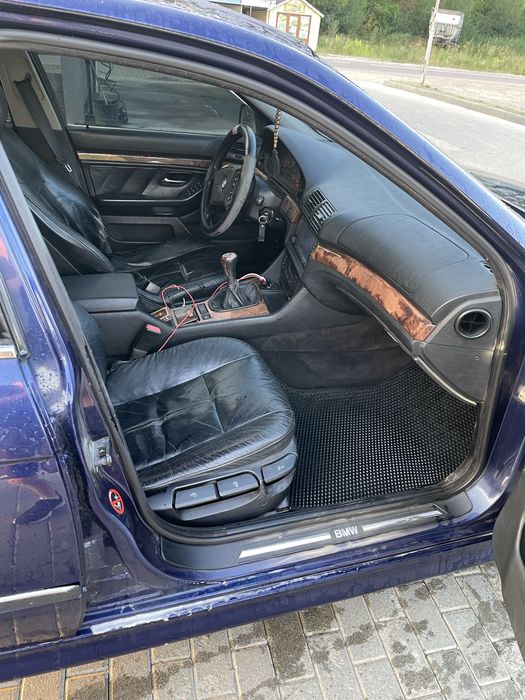 Продам BMW E39 2.5 TDS