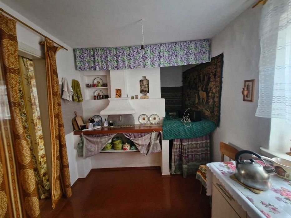 Продаж будинку у селі Дашківці