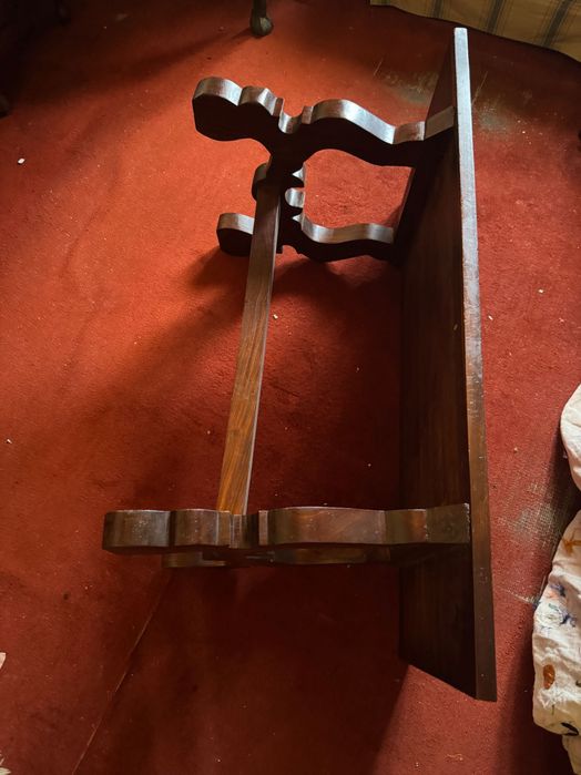 Mesa de Apoio em Pau-Santo de Moçambique – Final dos Anos 60