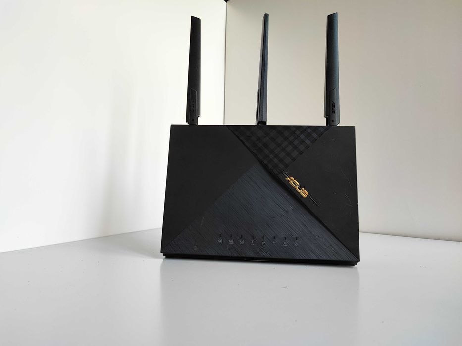 Роутер ASUS 4G-AX56U AX1800 1xGE WAN, 1xnanoSIM card, MU-MIMO, AiMesh