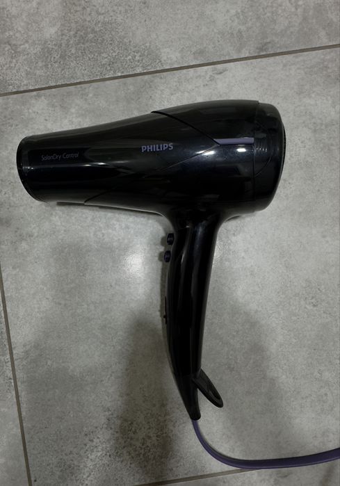 Фен Philips HP-8180