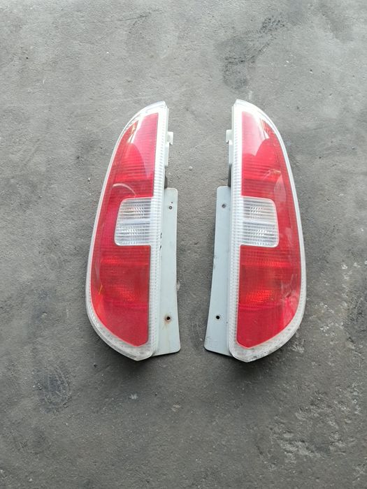 Lampa tył skoda roomster
