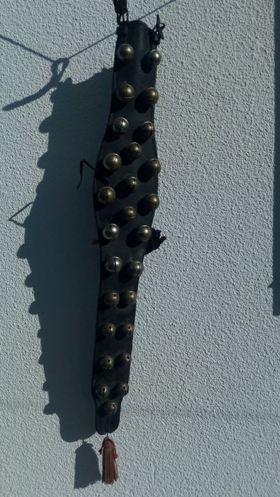 Coleira de guizos para animal