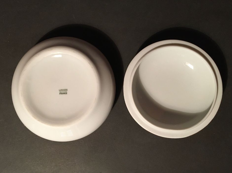 LIMOGES FRANCE - antiga - 12,5 x 7,5 cm/s