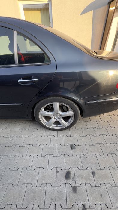 W211 e320 2003 року