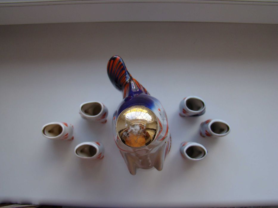 Фарфор штоф Рыбка и 6 рюмок (рыбки) Полонное из СССР.