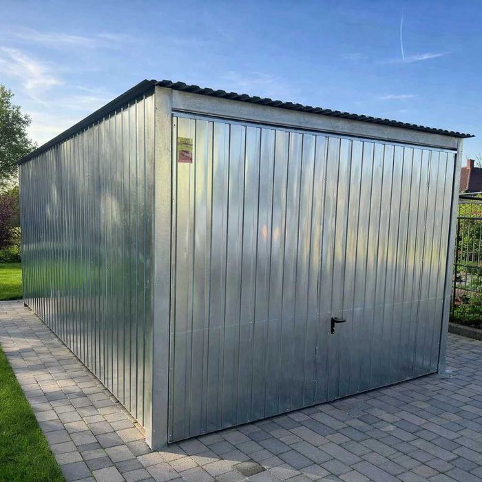 Garaż Blaszany 3x5 Brama Podnoszona