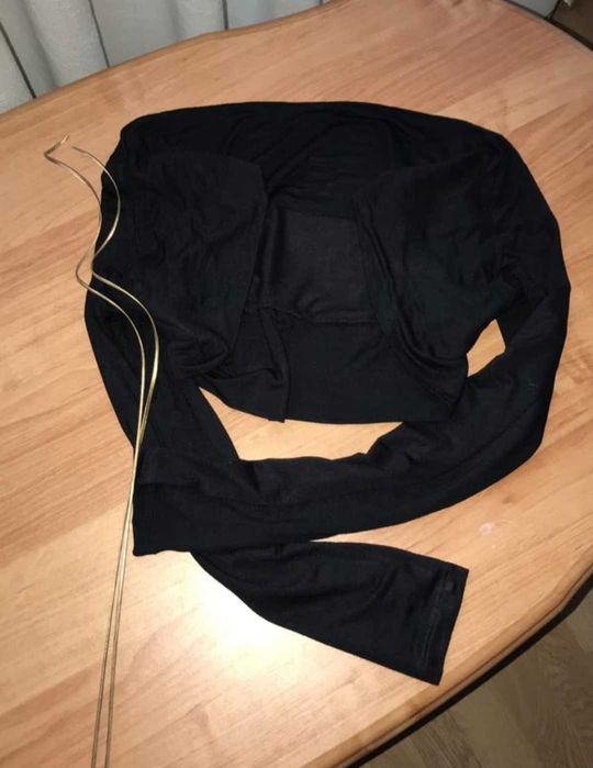 Болеро накидка з рукавами