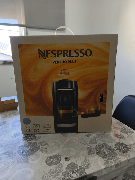 Máquina café Nespresso