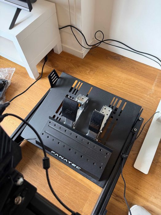 Cockpit Simracing GT Omega Prime Lite + Fanatec CSL DD 8NM (Loadcell) + GT Omega RS12 | Completo, Como Novo, c/ Faturas