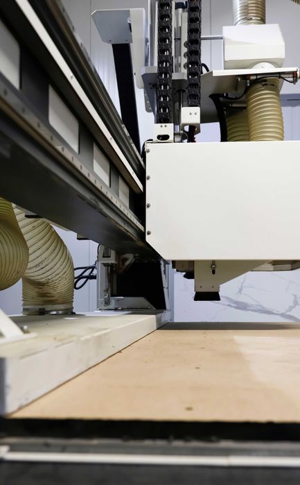 CNC Infotec 3121 Pro - niski przebieg + odpylacz