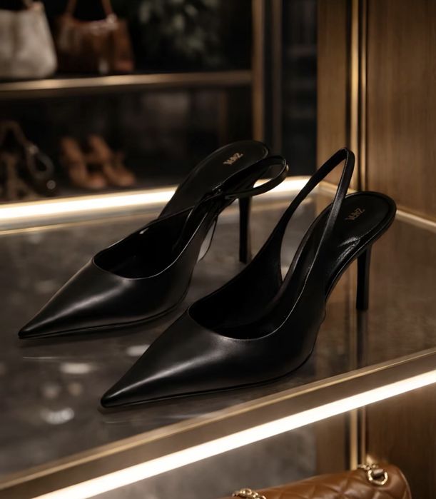 Базові чорні туфлі на підборах Zara 39 р.