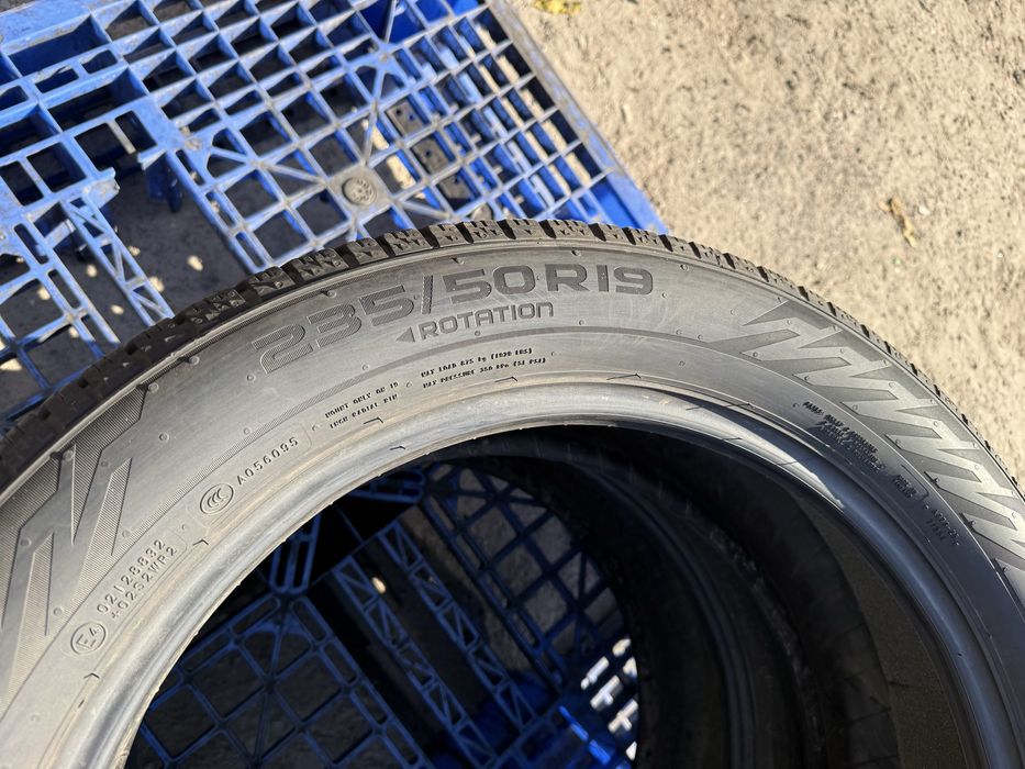 235/50 r19 Nokian Hakkapeliitta R5 Резина зимняя