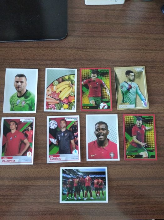 Vários cromos da Panini