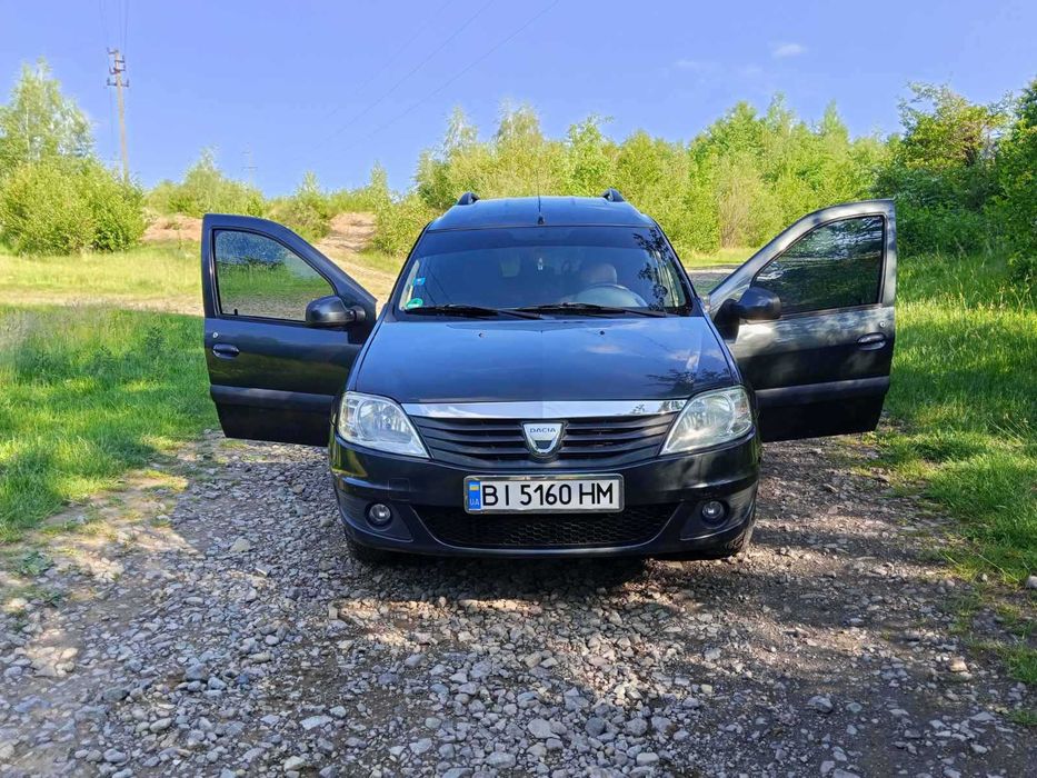 Автомобіль dacia logan