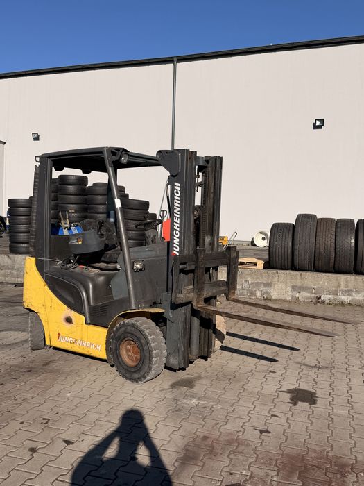 Wózek widłowy Jungheinrich TFG316S sprawny