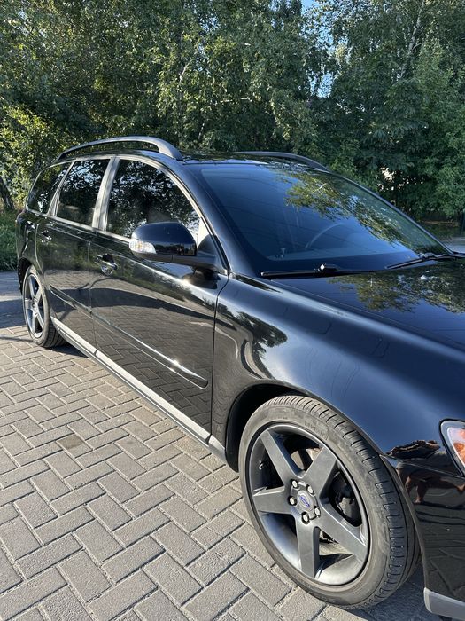 Volvo v50 1.6hdi 2010рік