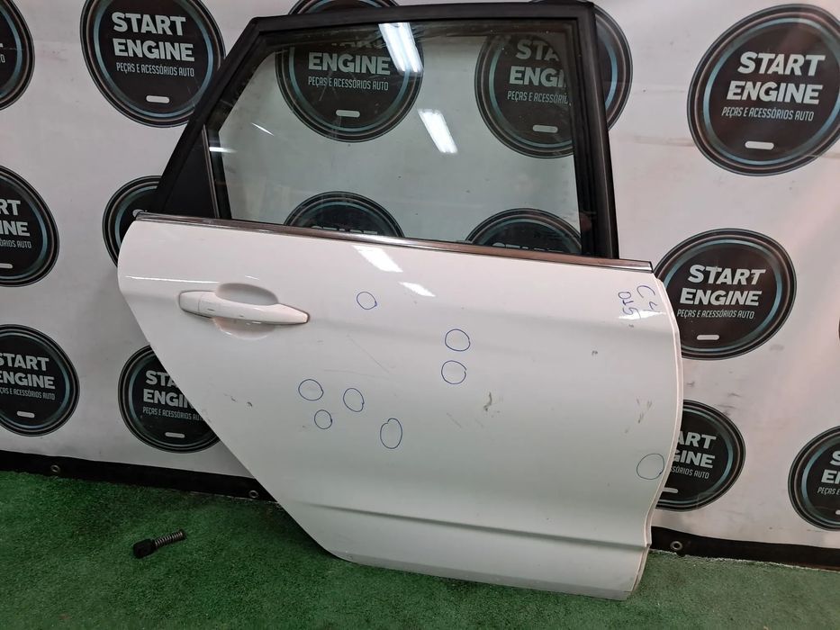 Citroen C4 2010-2018 Porta Frente direita e Tras direita