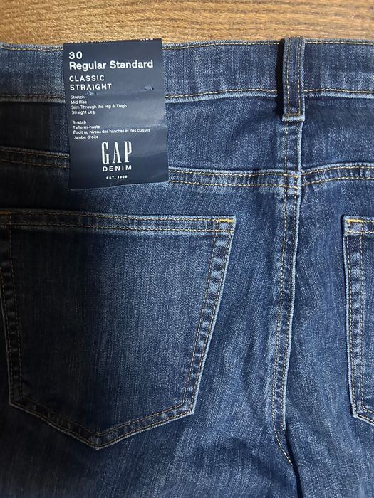 Продам джинсы G A P