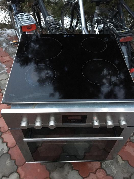 Індукційна плита з духовкою Baukne