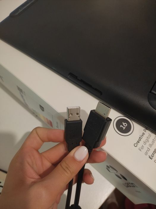 Mesa digitalizadora Wacom Cintiq 16"