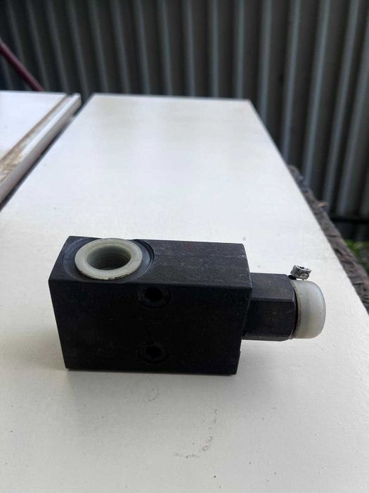 Elektrozawory do instalacji hydraulicznej siłowej