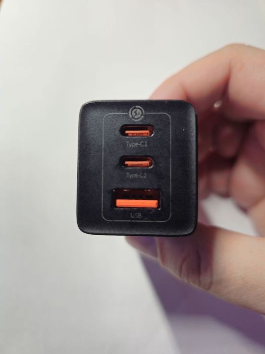 Зарядний пристрій, зарядный блок Baseus GaN 65w