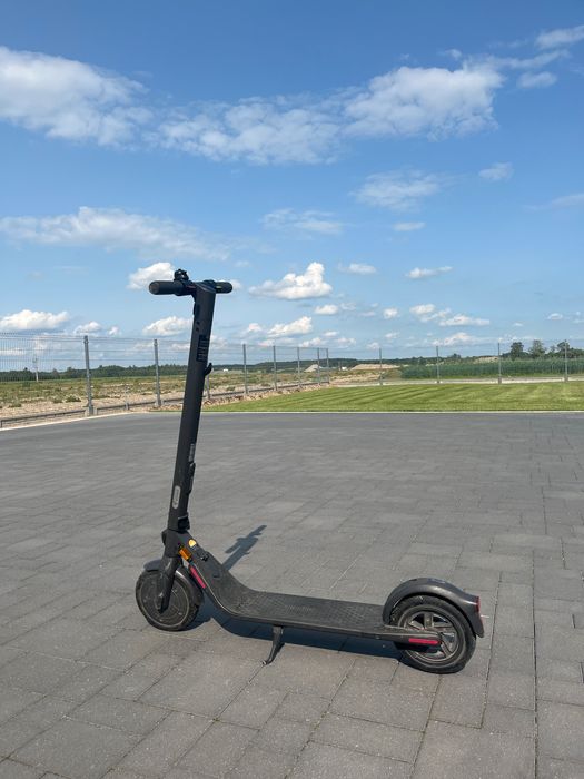 Hulajnoga NINEBOT KickScooter E22E