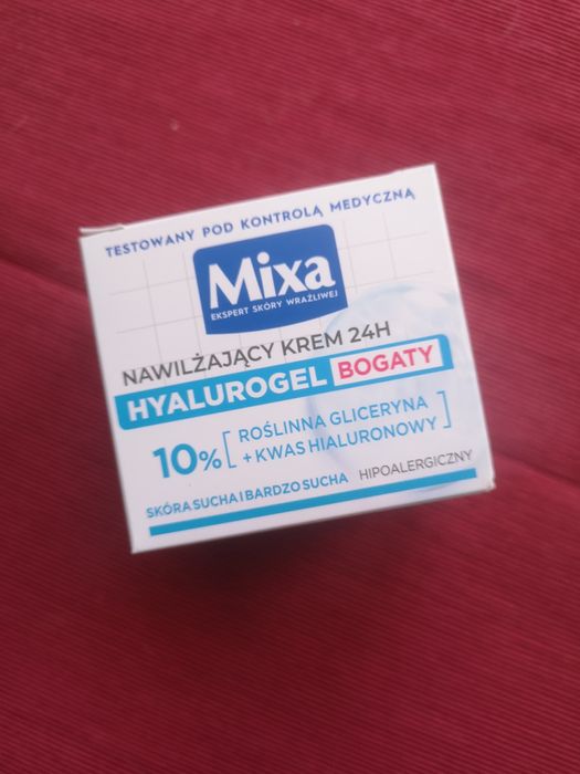 Krem nawilżający Mixa Hyalurogel 10%