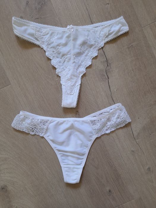 Seksowna koszulka by Ti Mo, stringi Passion i H&M. Rozm. S