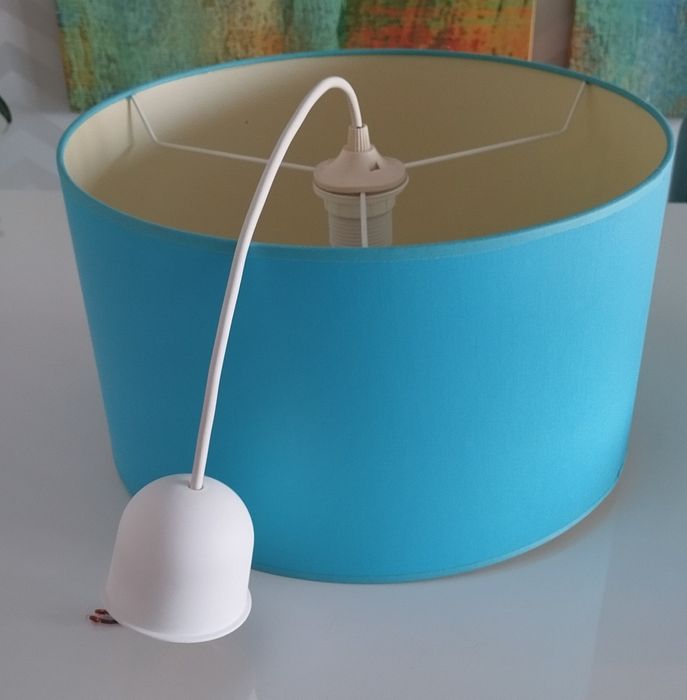 Candeeiro de teto para quarto de criança