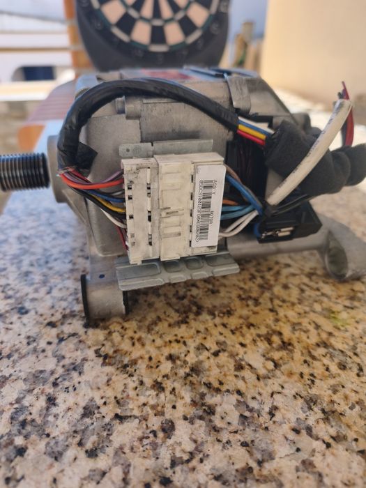 Motor de maquina de Lavar Roupa whirlpoolde 9kg
