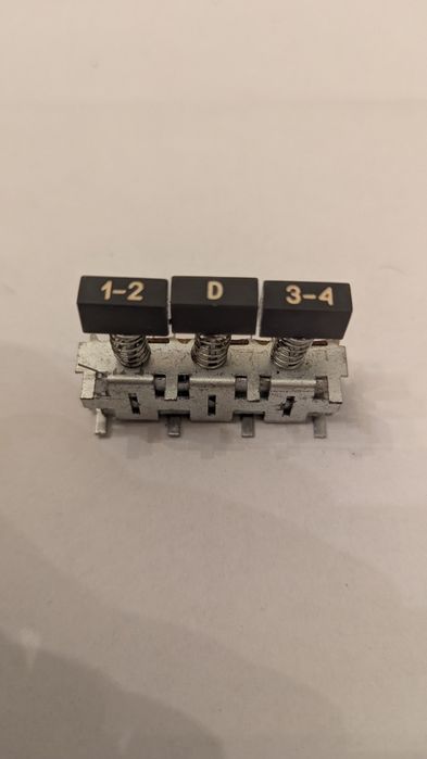 Przełącznik ścieżek ZK -140 Izostat