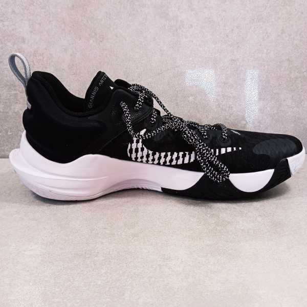 Nike Giannis Immortality Black 46 EU 30 cm nowe sklep