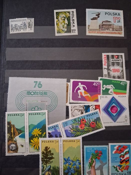 Klaser ze znaczkami lata 1972-1984