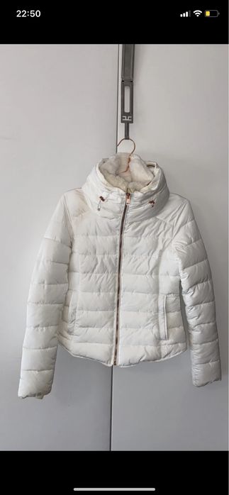 Casaco de penas branco Zara
