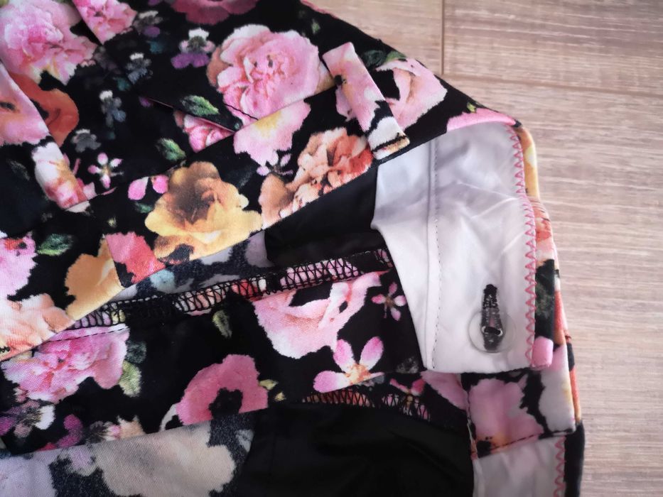 H&M Nowe Spodnie w Kwiaty 38-sprzedam!