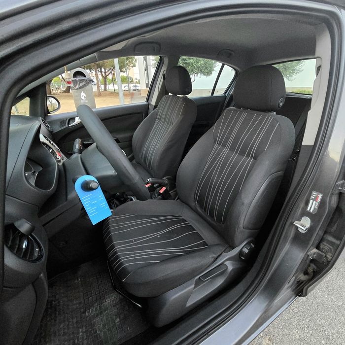 Opel Corsa — fotografia 6