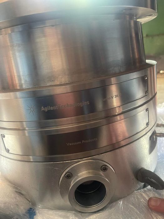 турбомолекулярний вакуумний насос Turbo-V Agilent Agilent TV3K-G.