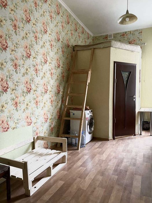 Продается комната, свой с/у,большая гардеробная, рядом Французский б-р