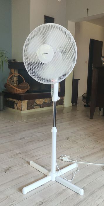 Wiatrak stojący wentylator Medion MD18795 klimatyzator duży 45 W