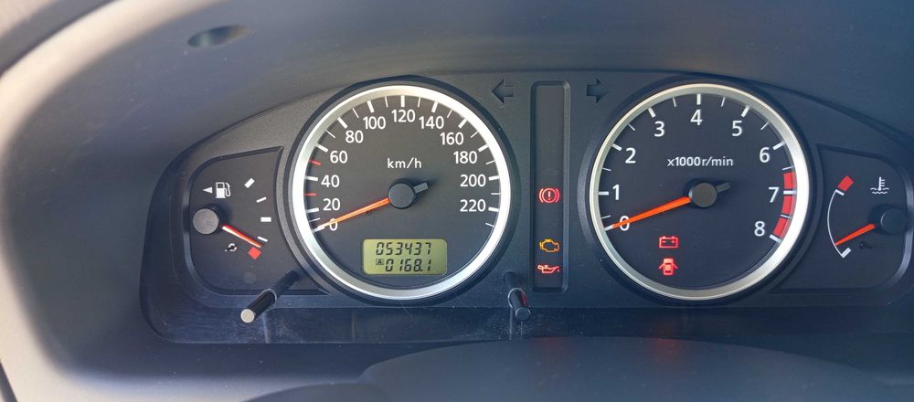 Nissan Almera N16 1500 - Excelente Oportunidade