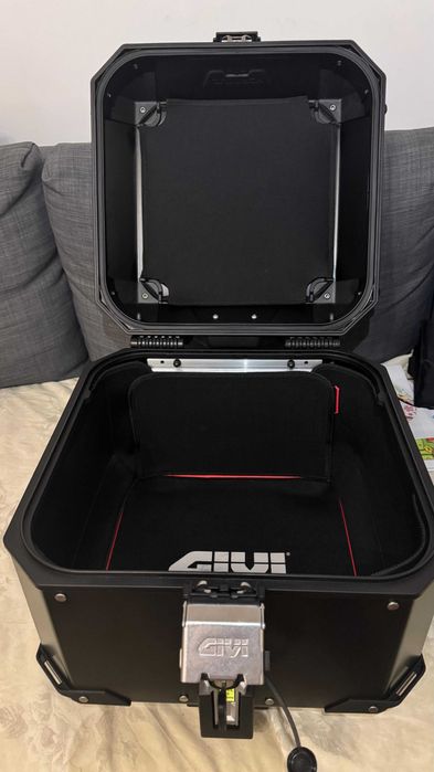Top case Givi Trekker Outback Smart Evo - Completo