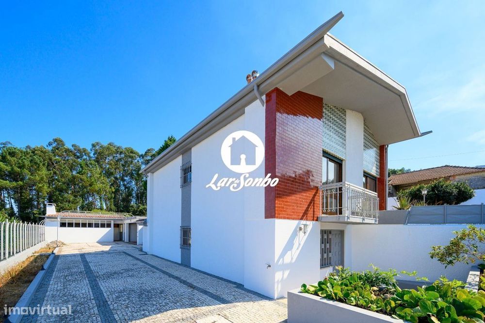 MORADIA T4 - FOLGOSA em terreno de 880m2