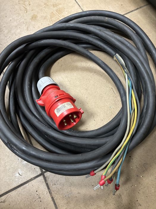 Kabel zasilający 2,5