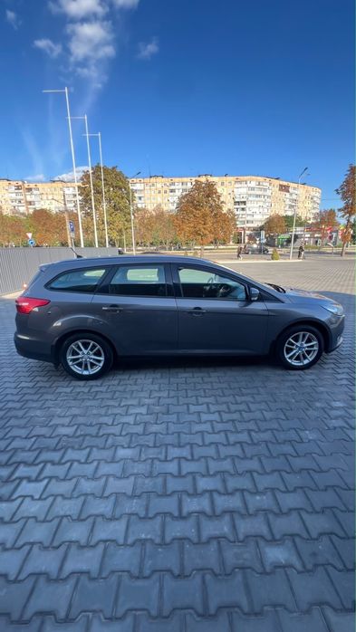 Продам ford focus 2015 без вкладень
