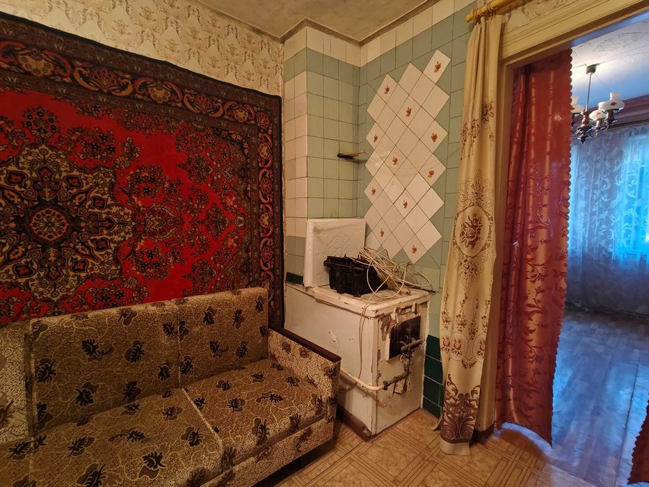 Терміново продам частину будинку в районі Москалівці.