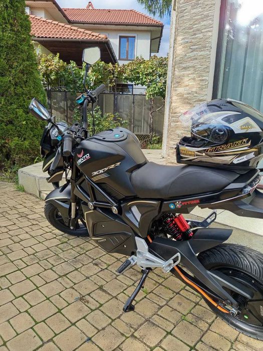 Электромотоцикл PYTHON Электробайк 2800W, шлем в подарок, гарантия 12